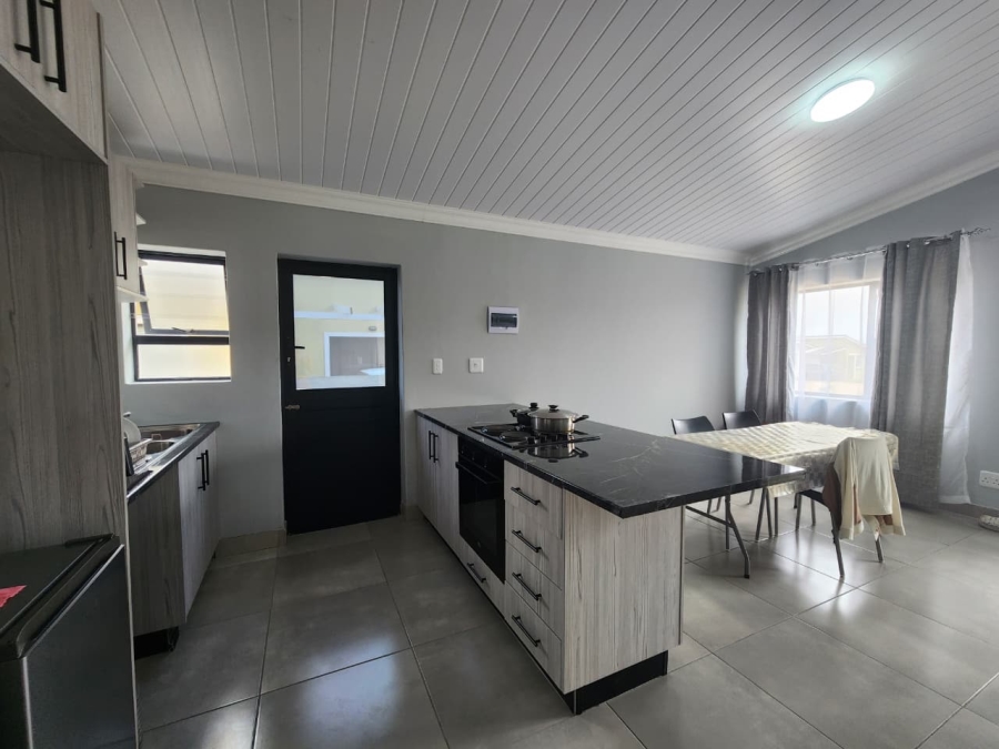 2 Bedroom Property for Sale in Pacaltsdorp Western Cape